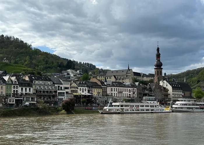 Holiday Apartment Mit Moselblick Im Moselhaus